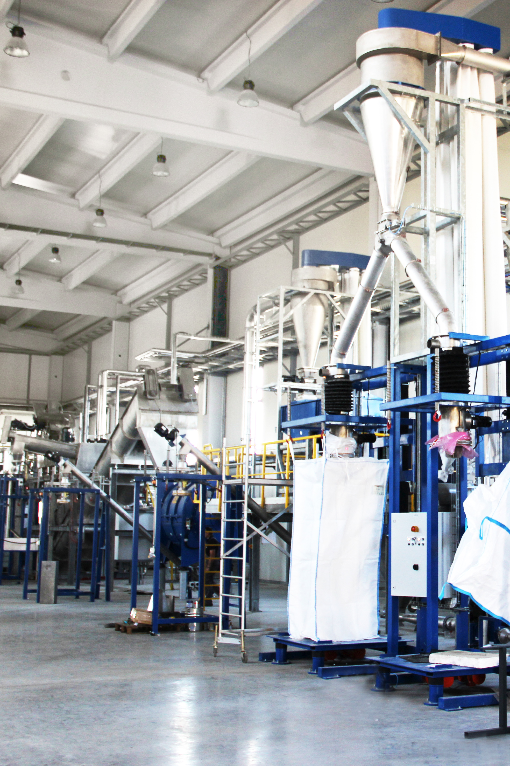 recycling line for PET bottles automatic filling station